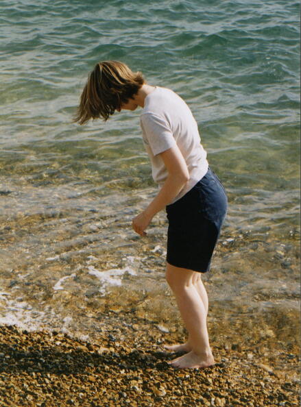 abbie_teases_the_sea.jpg